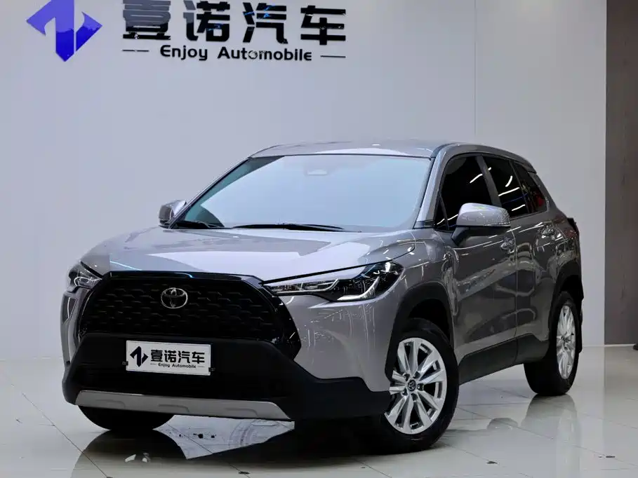 Toyota Corolla Cross — миниатюра 9