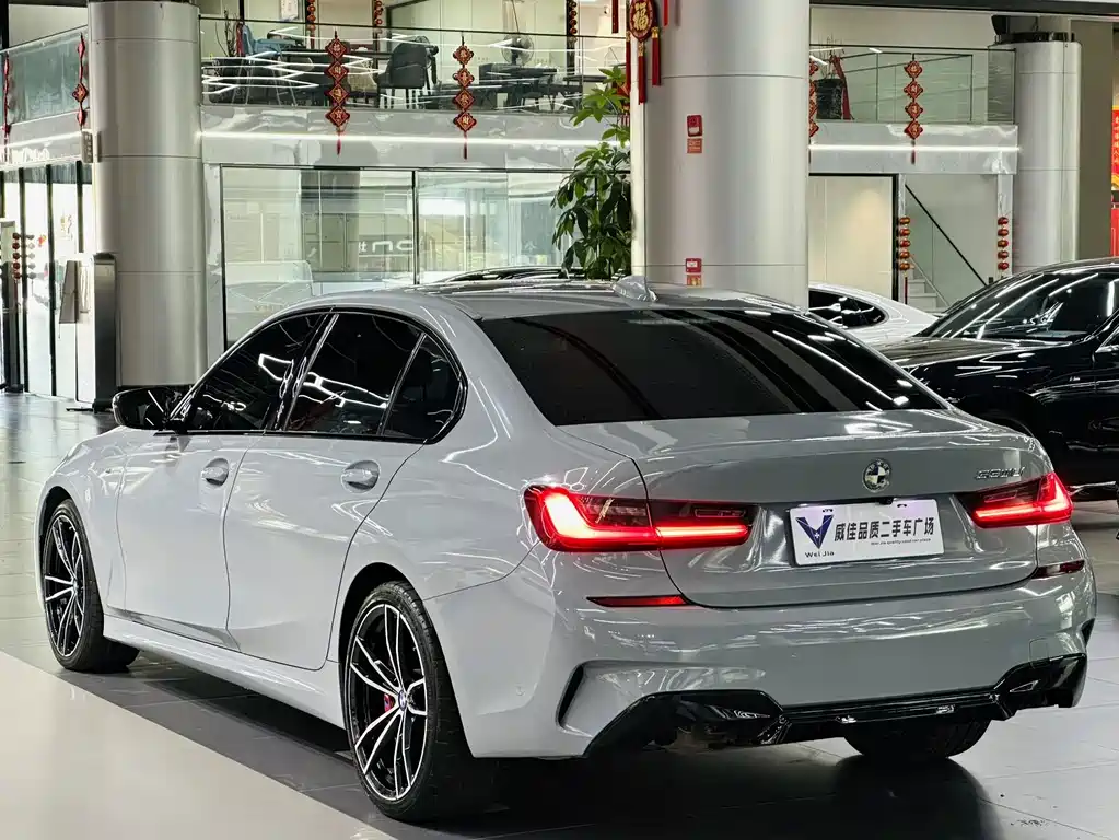 BMW 3 Series — миниатюра 9