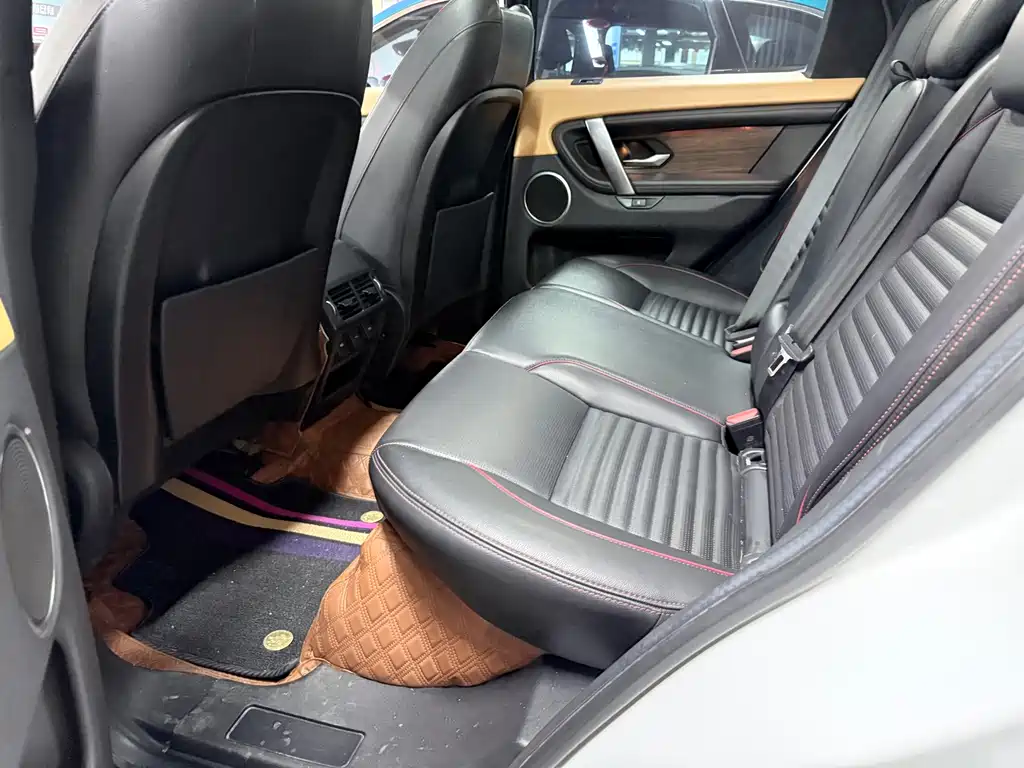 Land Rover Discovery Sport — миниатюра 11