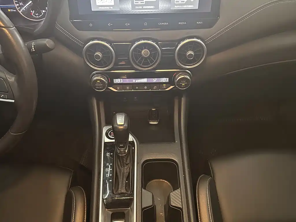 Nissan Sylphy — миниатюра 7