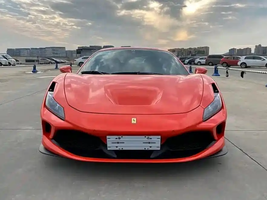 Ferrari F8 — миниатюра 2