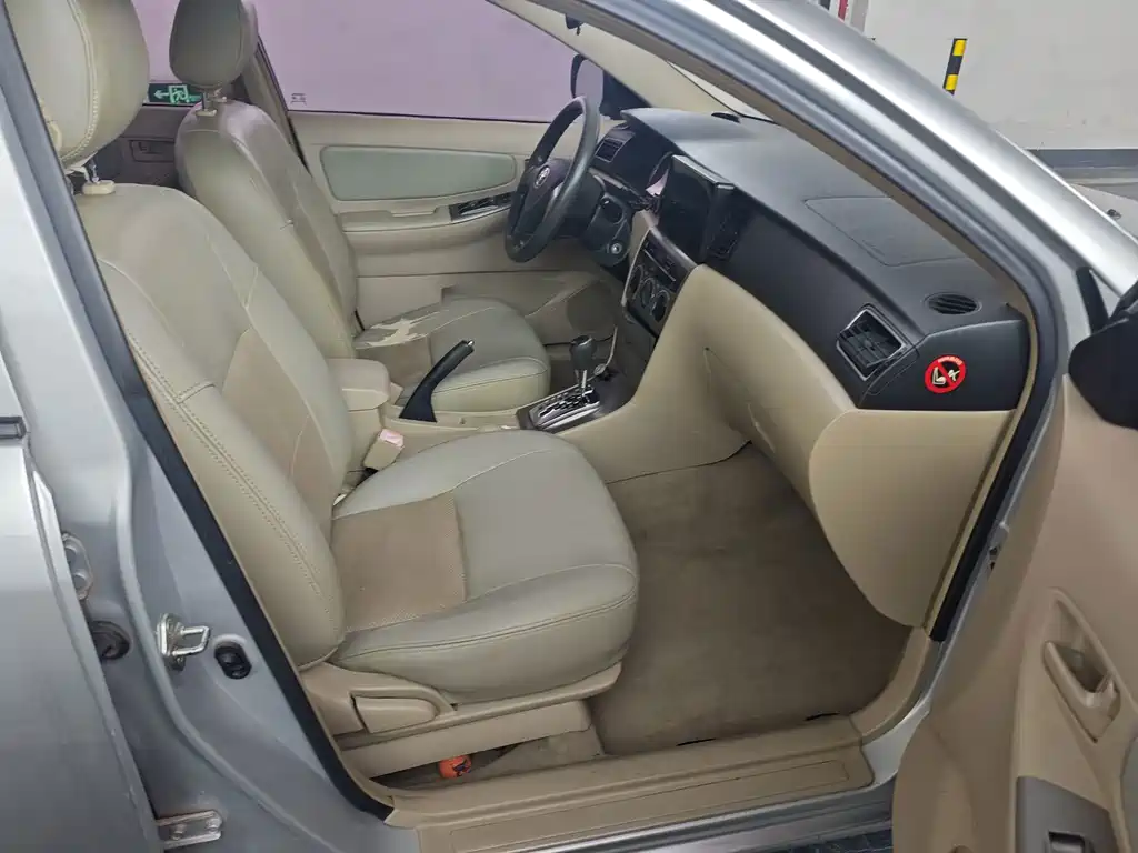 Toyota Corolla — миниатюра 11