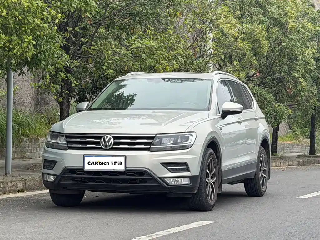 Volkswagen Tiguan L