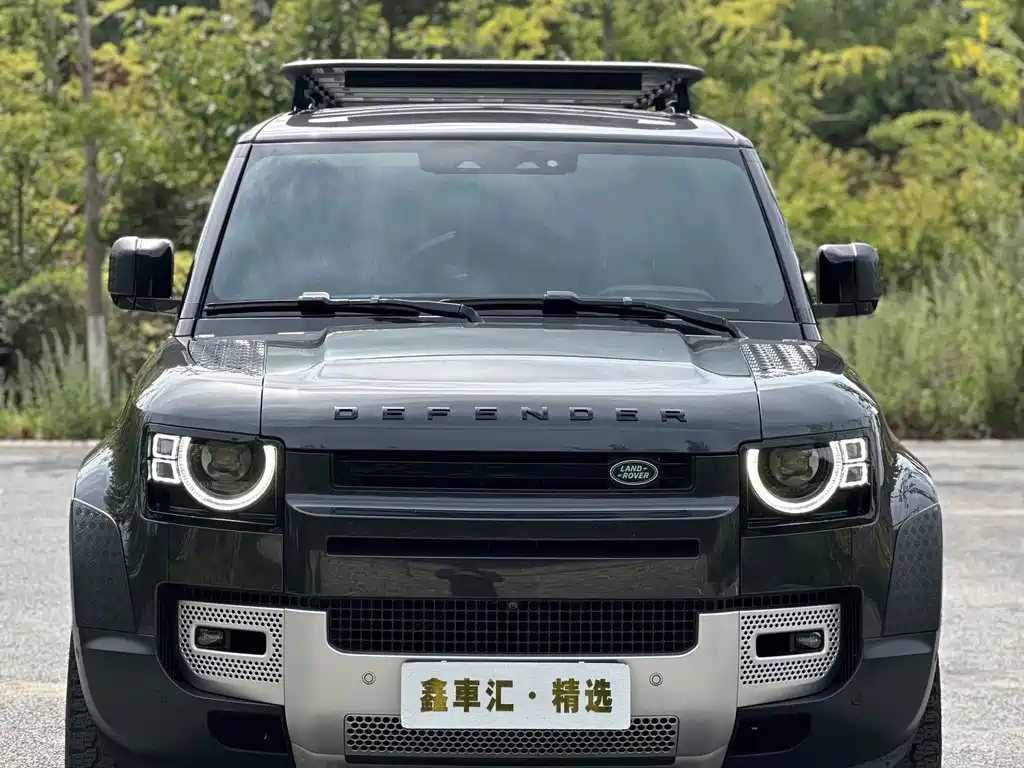 Land Rover Defender — миниатюра 2