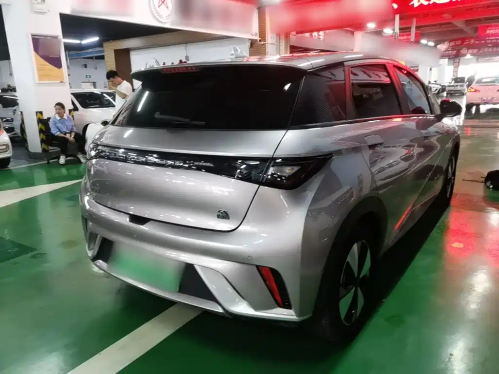 BYD Dolphin — миниатюра 7