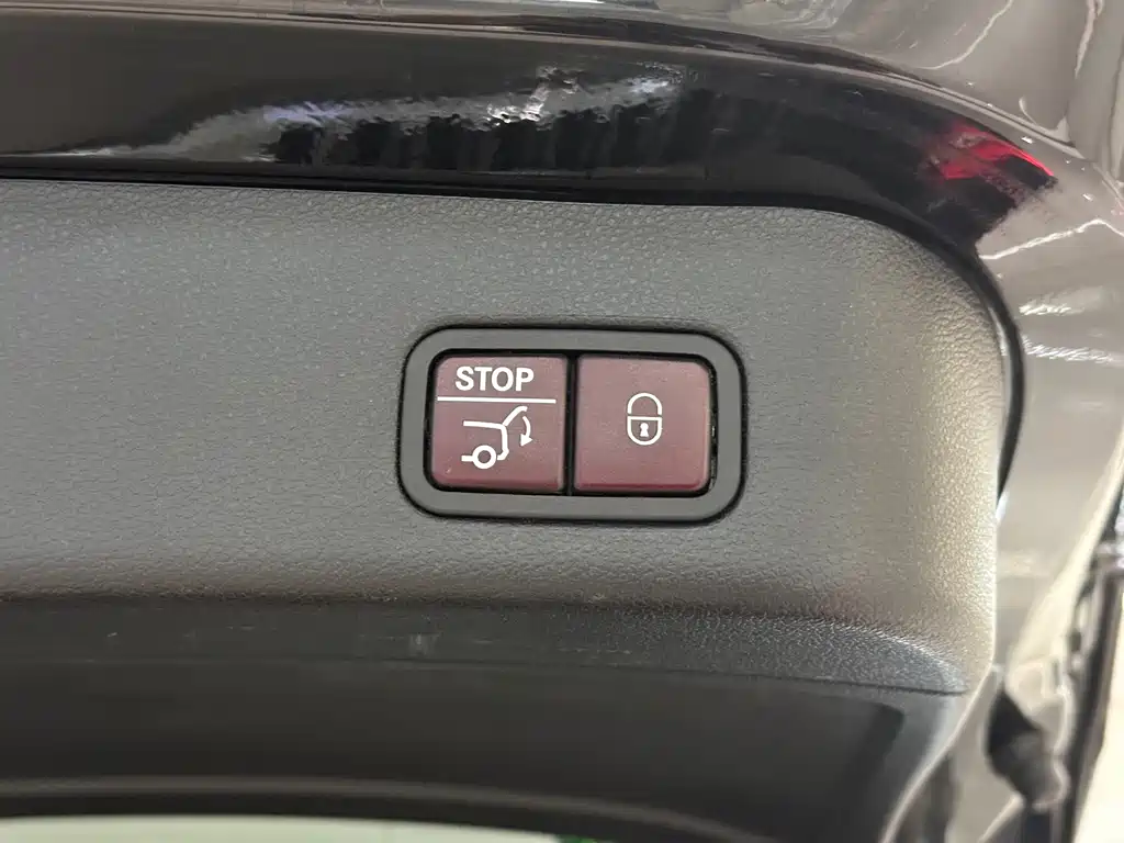 Mercedes-Benz M-Class AMG — миниатюра 13