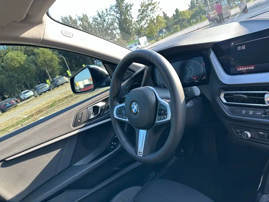 BMW 2 Series (Import) — миниатюра 19