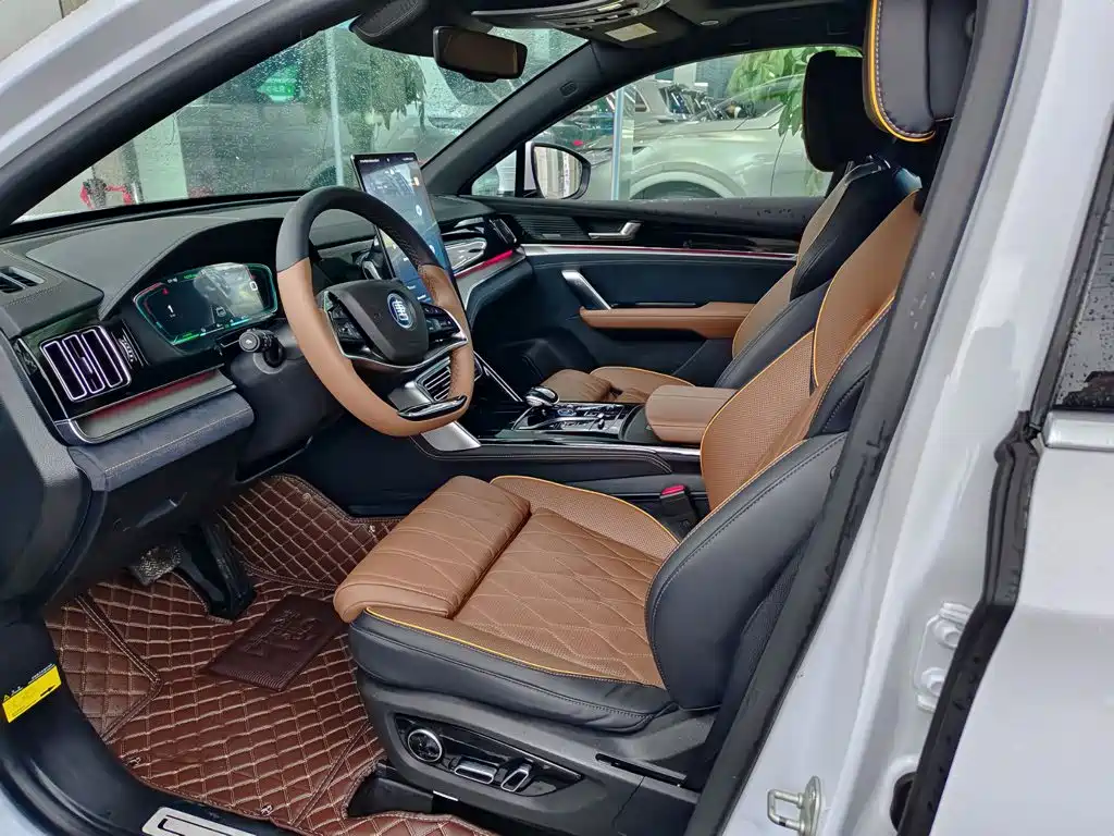 BYD Tang New Energy — миниатюра 7