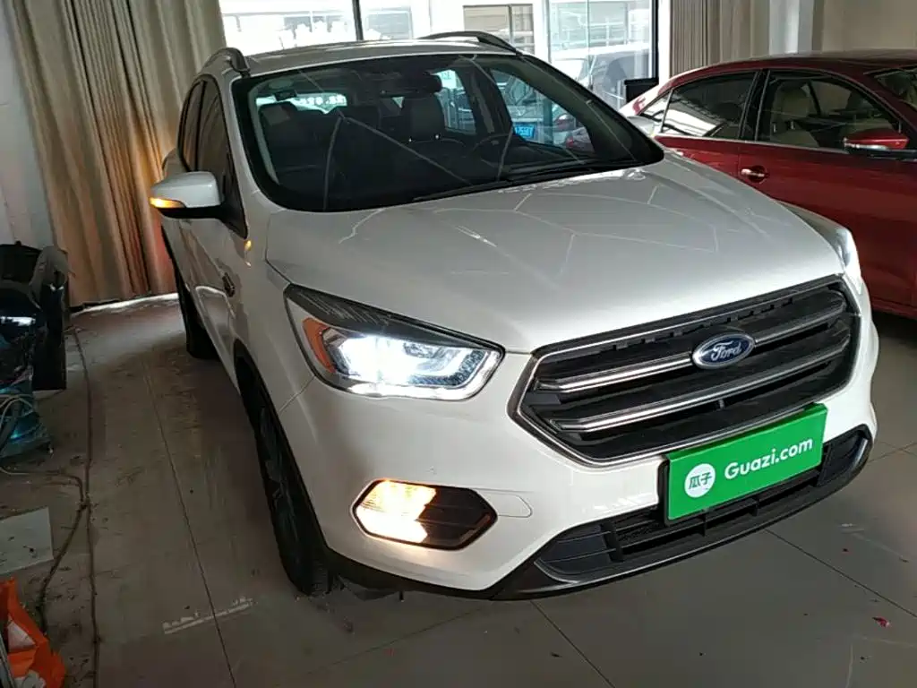 Ford Kuga — миниатюра 4