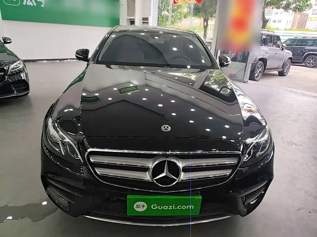 Mercedes-Benz E-Class — миниатюра 3