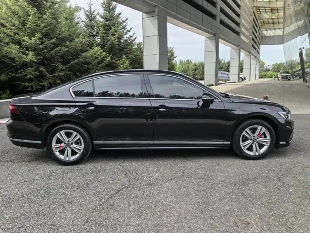 Volkswagen Magotan — миниатюра 7