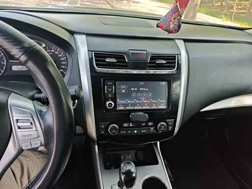 Nissan Teana — миниатюра 13