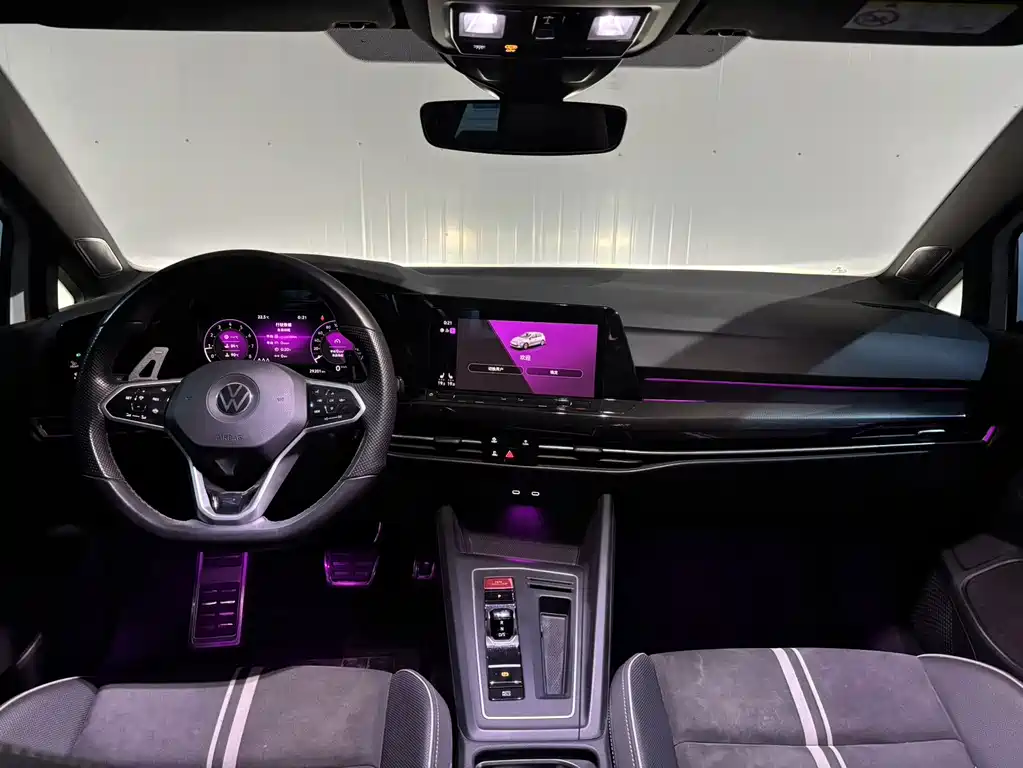 Volkswagen Golf — миниатюра 11