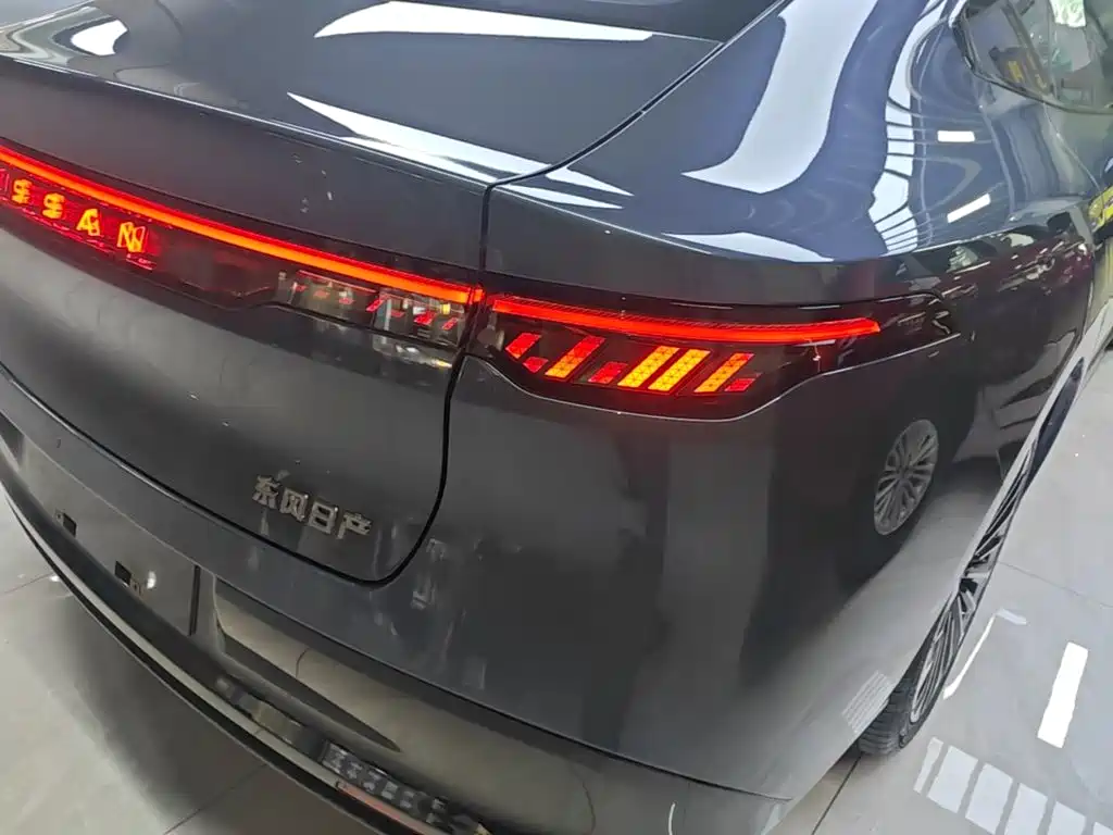 Nissan N7 — миниатюра 8