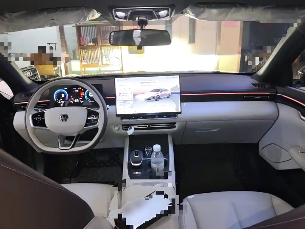 Changan Eado — миниатюра 10