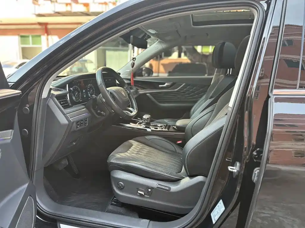 Hongqi Hongqi HS5 — миниатюра 5