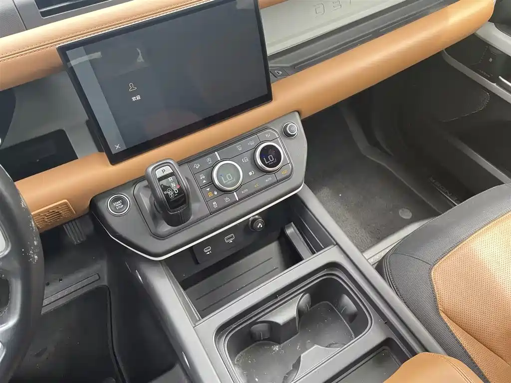 Land Rover Defender — миниатюра 16