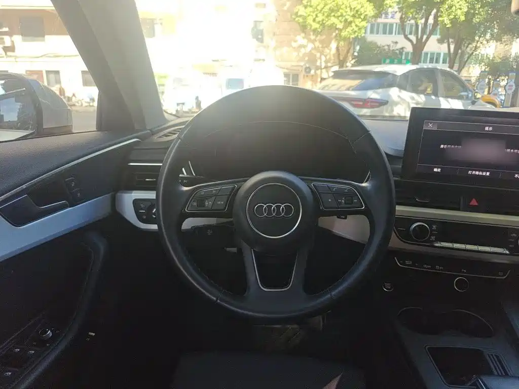 Audi A4L — миниатюра 3