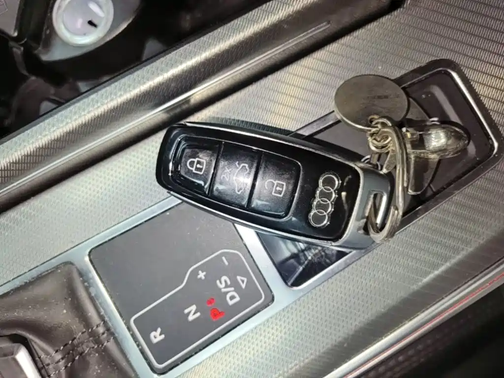 Audi A6L — миниатюра 9