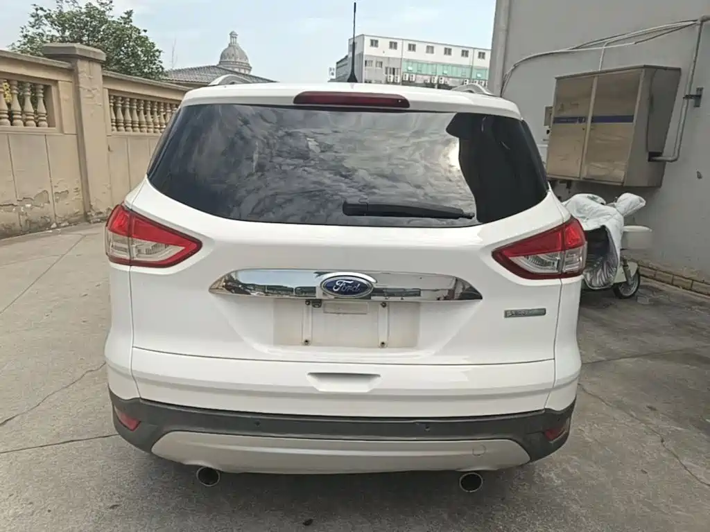 Ford Kuga — миниатюра 6