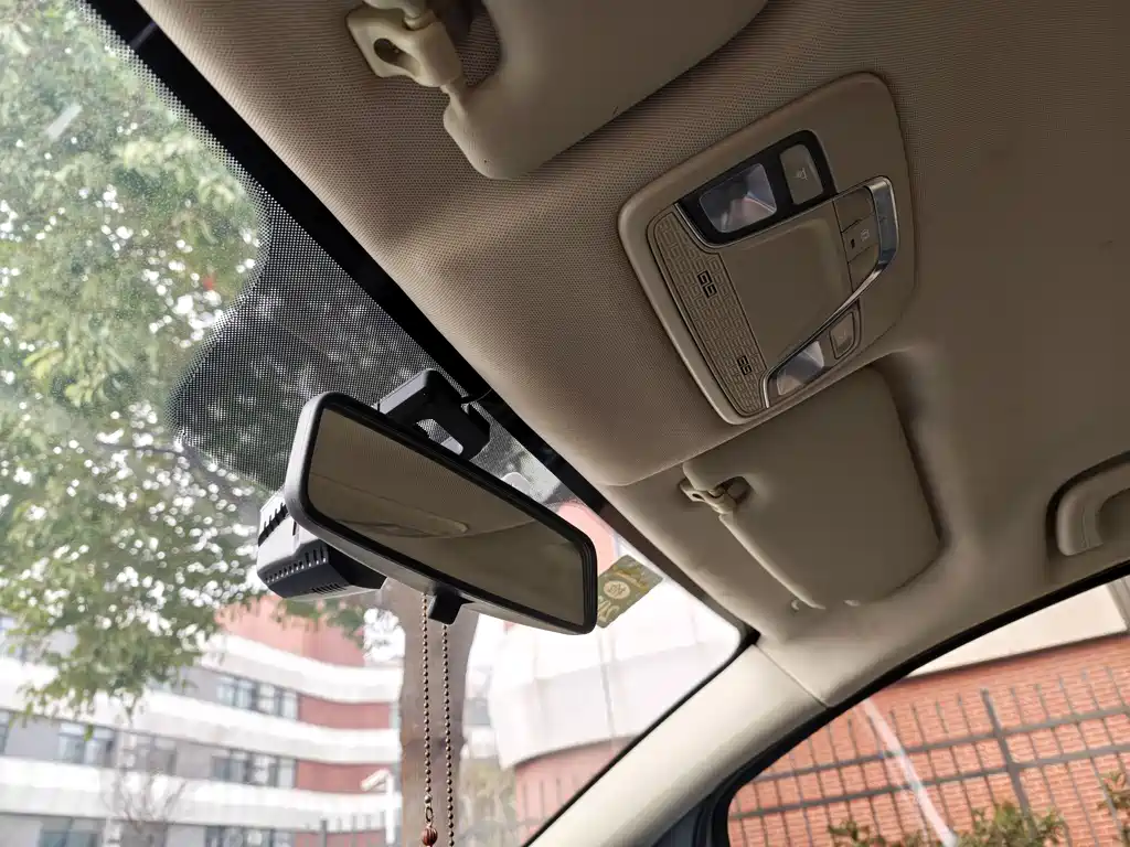 GEELY AUTOMOBILE VISION X3