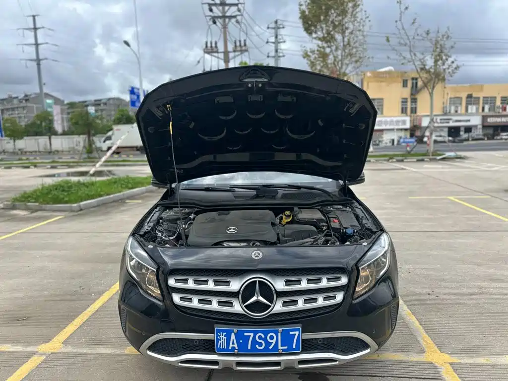 Mercedes-Benz GLA — миниатюра 24