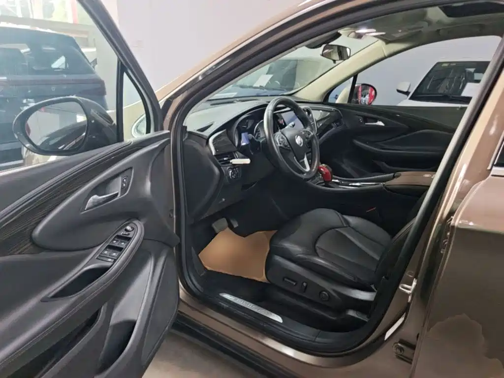 Buick Envision Plus — миниатюра 16
