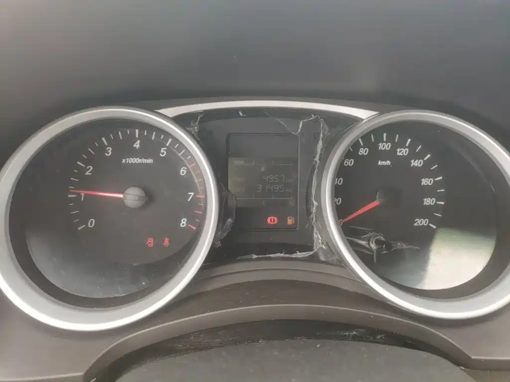 Wuling Hongguang — миниатюра 12