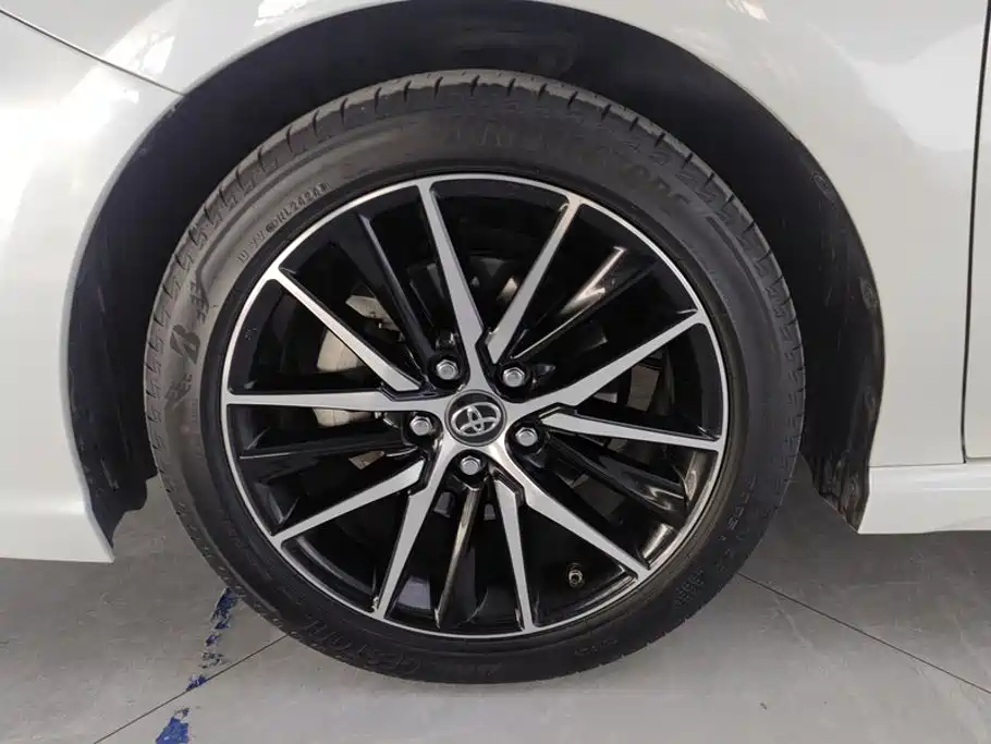 Toyota Camry 2021 2.5S