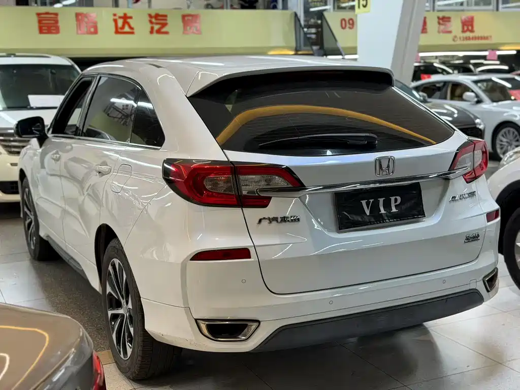 Honda Avancier — миниатюра 7