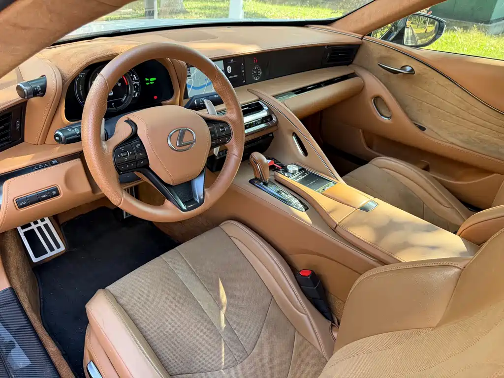 Lexus LC — миниатюра 8
