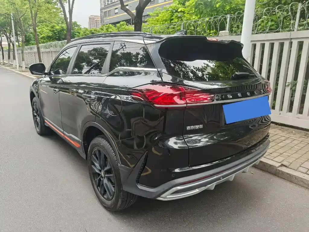 Geely Boyue 2022 X 1.8TD DCT