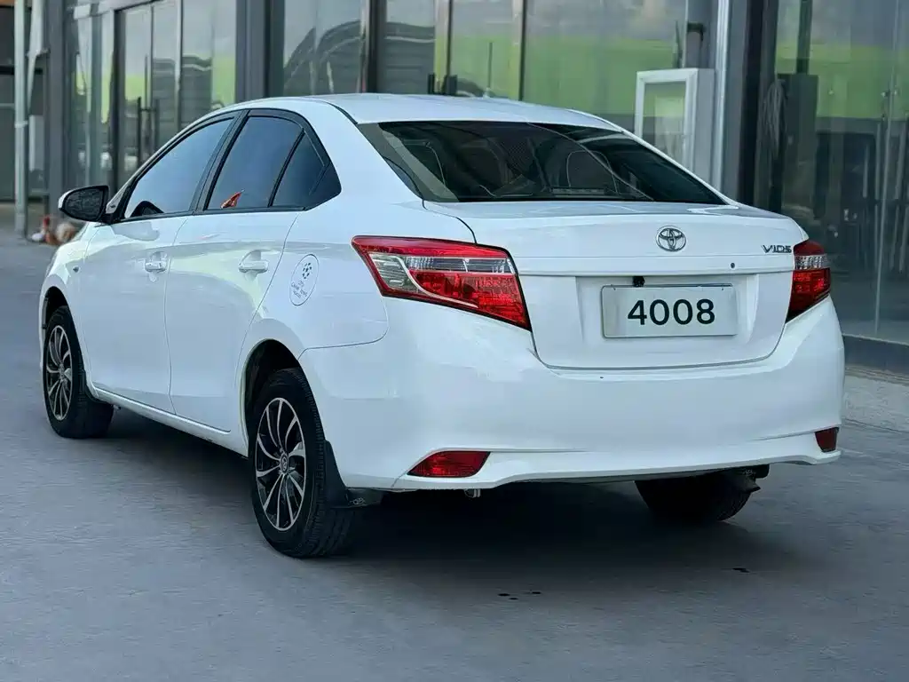 Toyota Vios — миниатюра 3