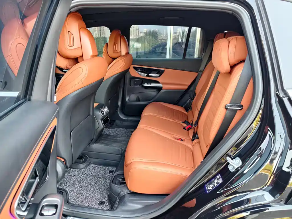 Mercedes-Benz GLC — миниатюра 3