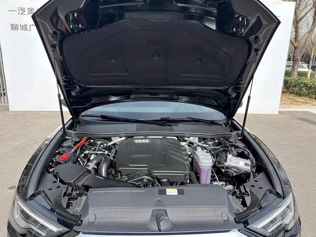 Audi A6L — миниатюра 12