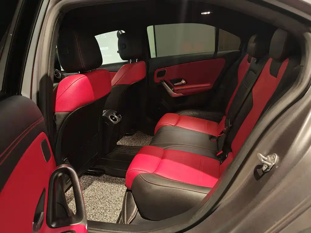 Mercedes-Benz A-Class AMG — миниатюра 6