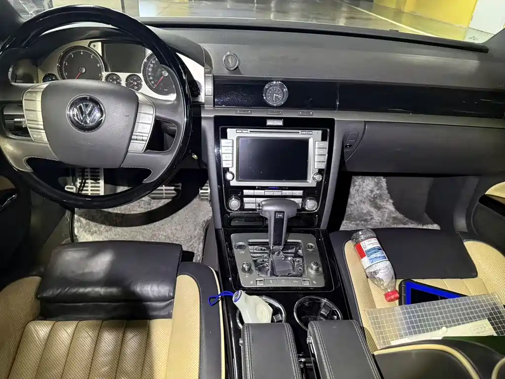 Volkswagen Phaeton — миниатюра 11