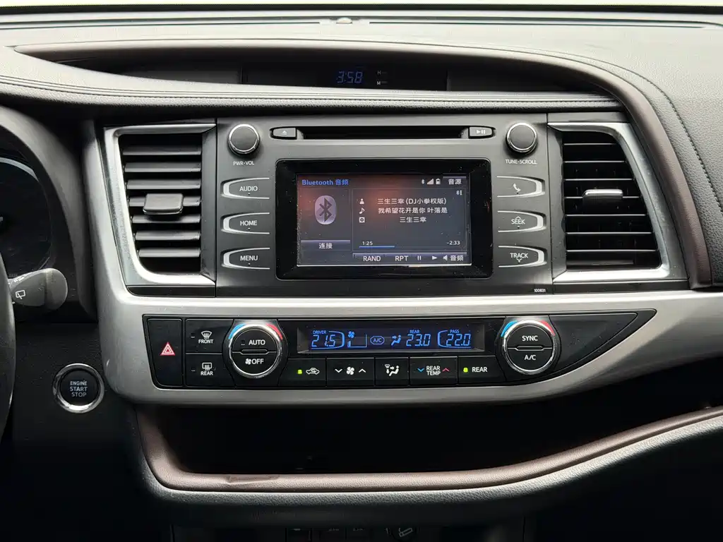 Toyota Highlander — миниатюра 19