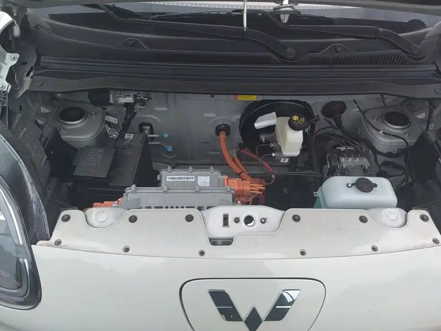 Wuling MINIEV — миниатюра 10