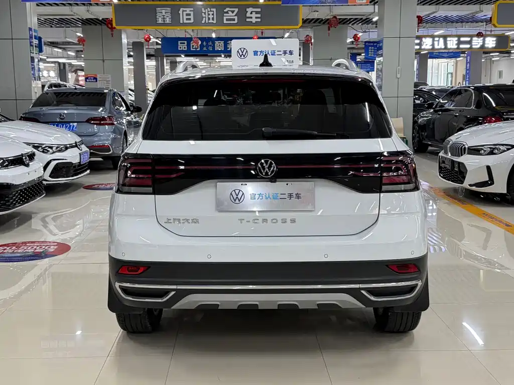 Volkswagen T-Cross - фото 5