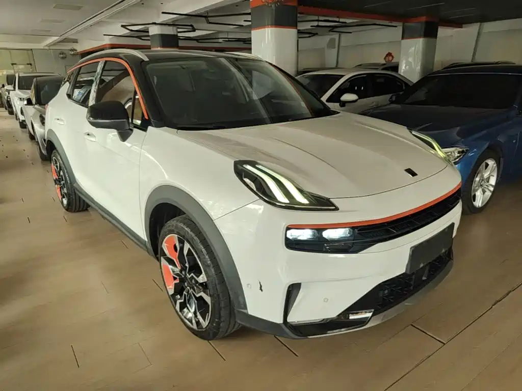 Lynk & Co 06 — миниатюра 4