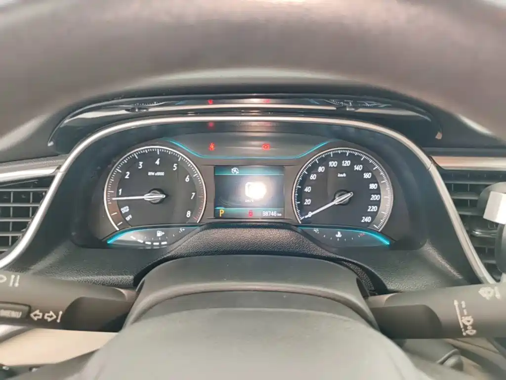 Buick Excelle — миниатюра 12
