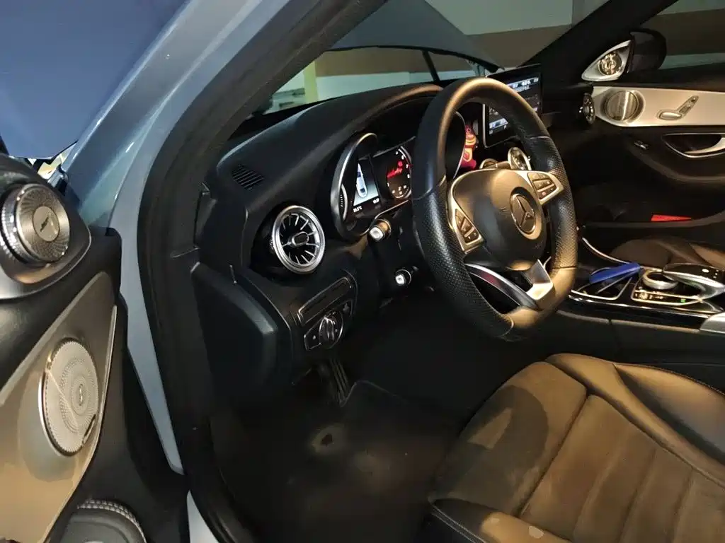 Mercedes-Benz C-Class — миниатюра 17
