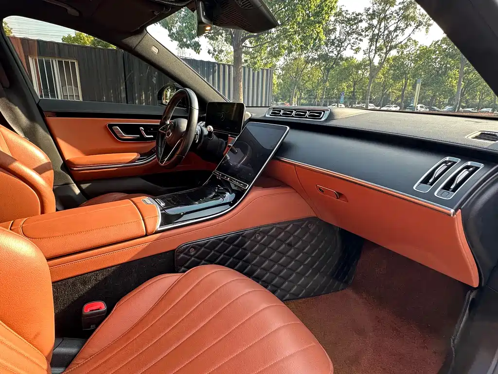 Mercedes-Benz S-Class — миниатюра 11