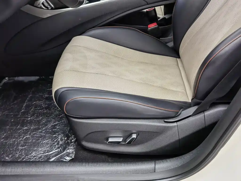 BYD Dolphin — миниатюра 20