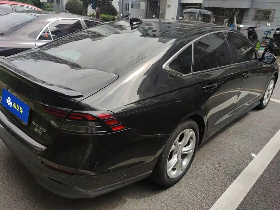 Honda Accord — миниатюра 3