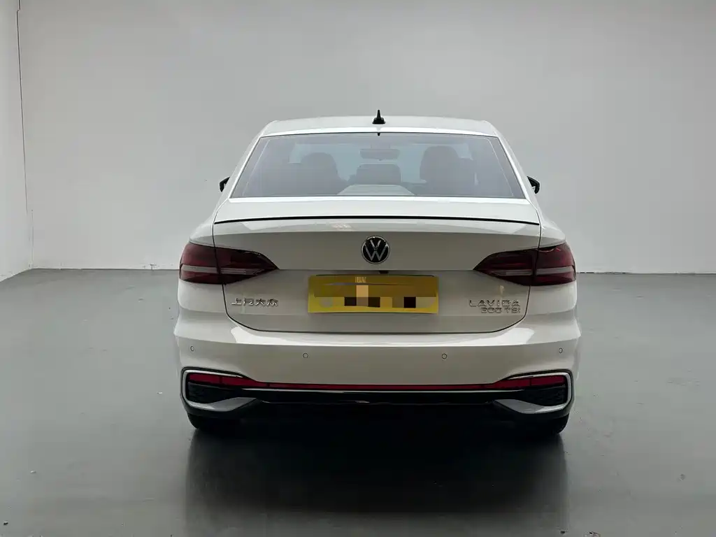 Volkswagen Lavida — миниатюра 8