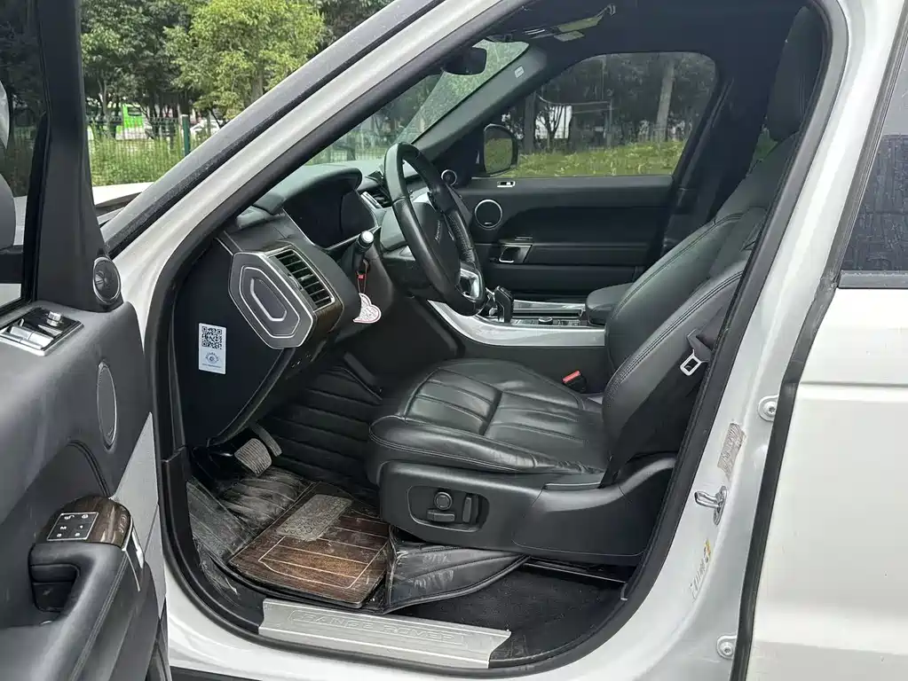 Land Rover Range Rover Sport PHEV P400e HSE, фото 9
