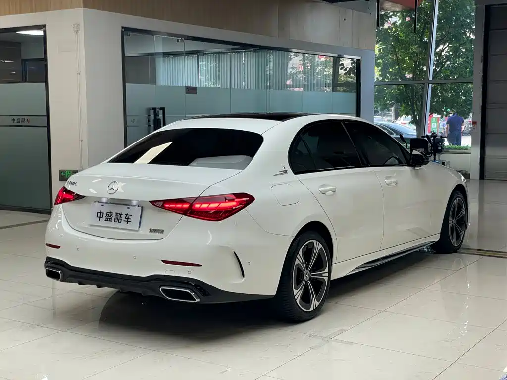 Mercedes-Benz C-Class — миниатюра 23