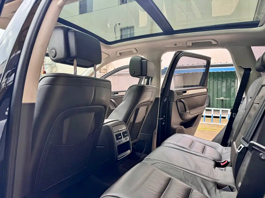 Volkswagen Touareg 2017 3.0TSI